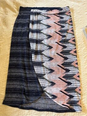 Maeve Anthropology Women’s Navy & Pink Patterned Wrap Skirt large